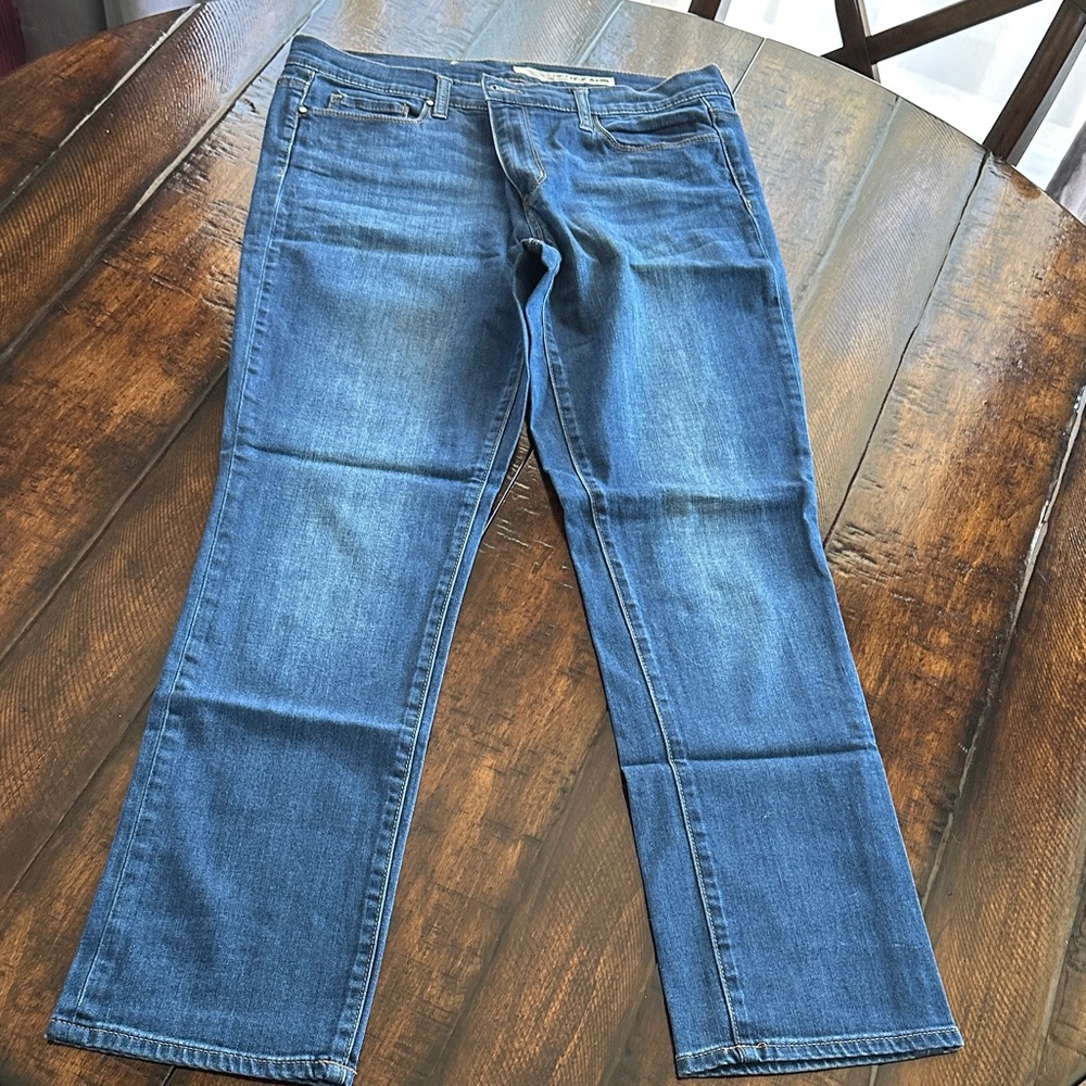 DKNY Women’s Straight Blue Jeans